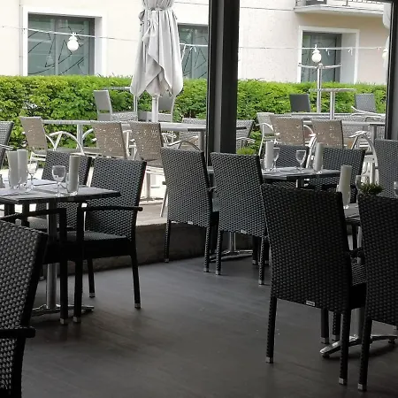 Du Commerce Hotell